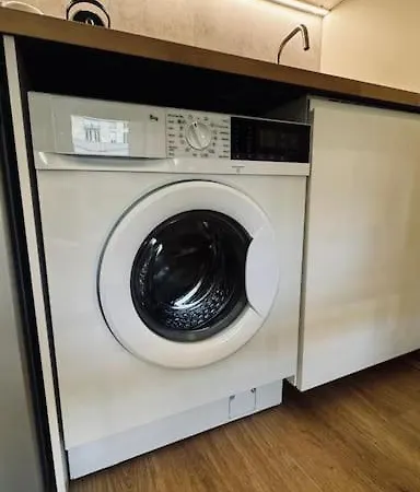 Equipe Proche Tour Eiffel